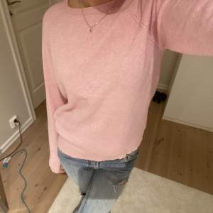 Så fin rosa stickad tröja!! Från only strl XS💕 150kr + frakt 