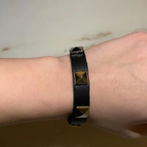 Nit armband - Sjukt snyggt nit armband. Kan mått beställas. Köp för 189kr