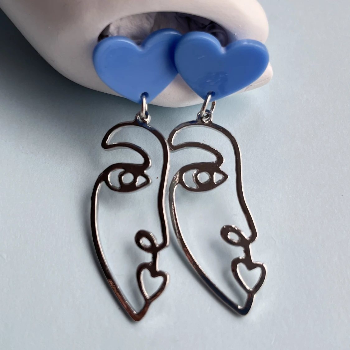 Ansikte örhängen 💙 - 90