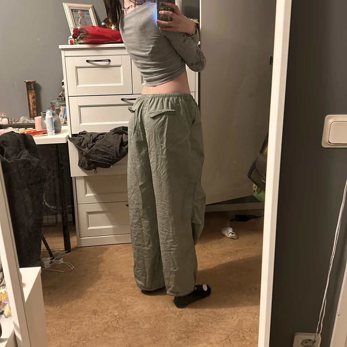 gröna parachute pants - 90