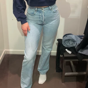 Jeans - Använda få gånger så i nyskick Hör av er vid frågor☺️