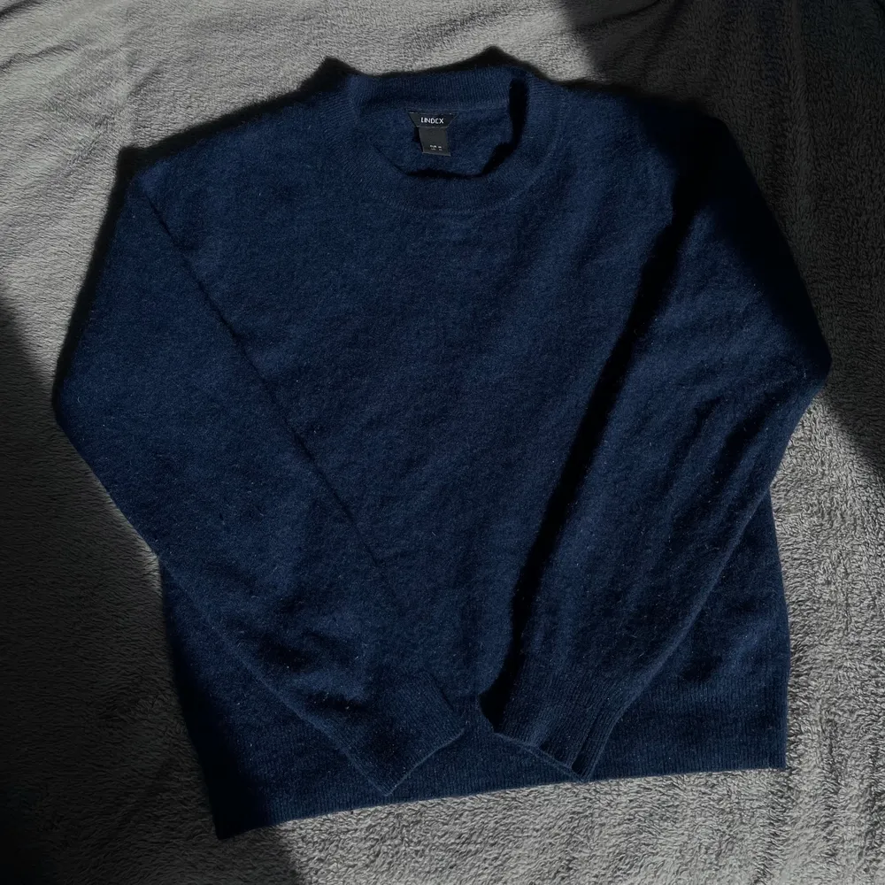 Blå tröja från Lindex💙 Passar XS-M. Tröjor & Koftor.