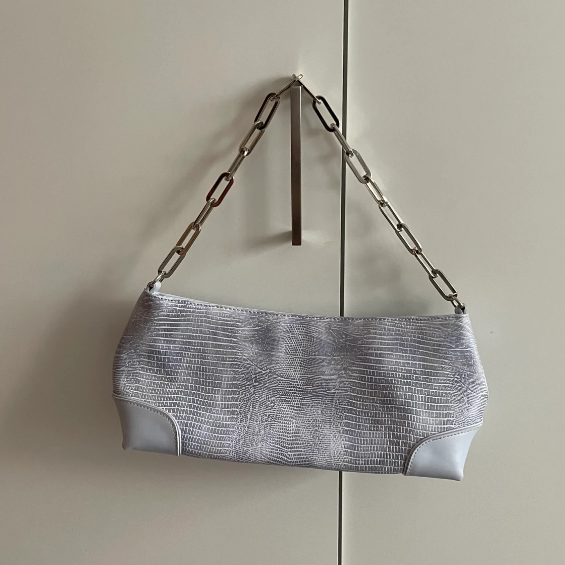 Ljusblå väska - 91