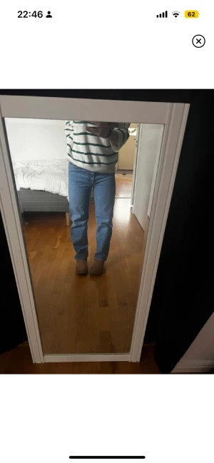 Straight jeans från arket - Jättefina jeans från arket. Nypris 700. Varsamt använda och inga defekter