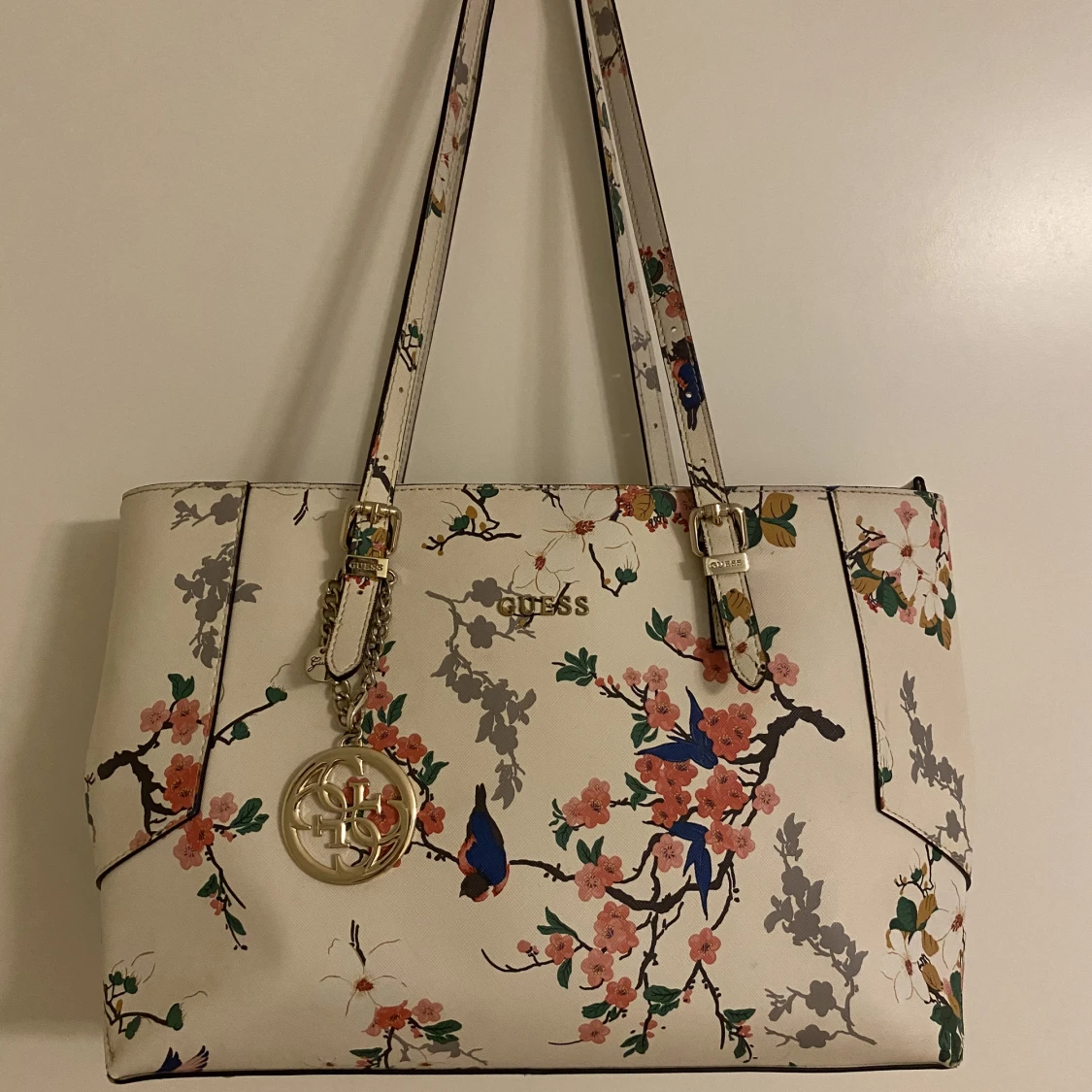 GUESS handväska