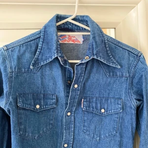 Fin skjorta 💫 - Fin skjorta storlek xs-s 🌸💫