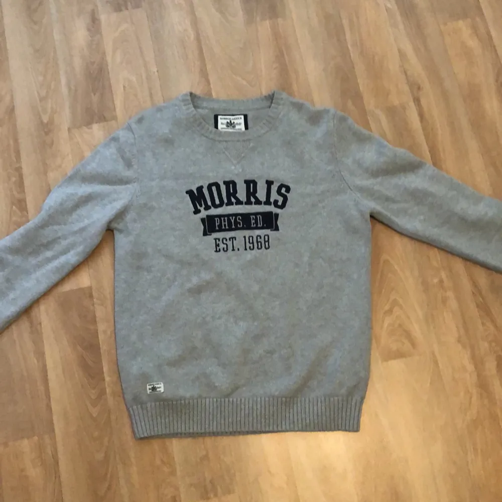 Morris tröja - storlek M - sparsamt använd - original pris runt 1000kr. Tröjor & Koftor.