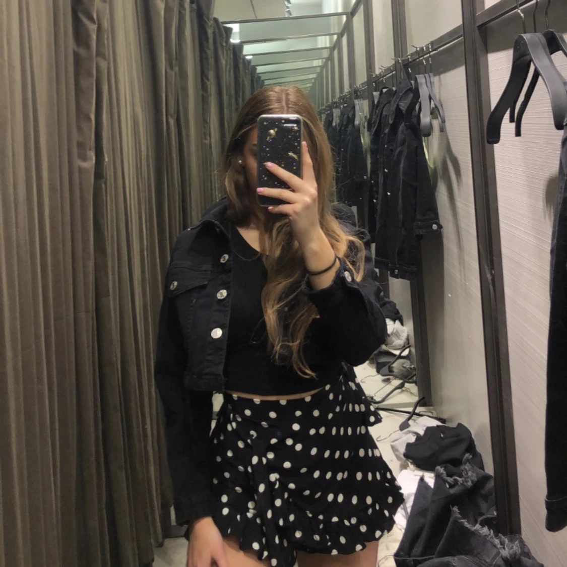 SVART JEANSJACKA ZARA