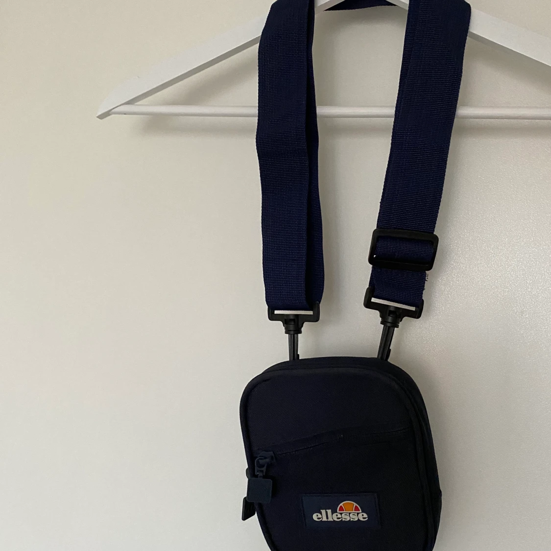 Liten väska - Ellesse - 90