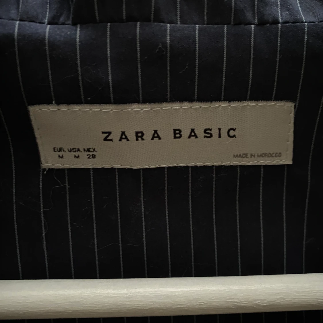 Marinblå kavaj från Zara  - 91