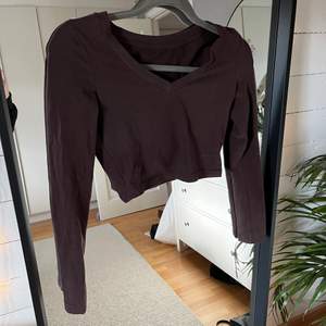 Superfin brun långärmad tröja från shein, använd 2 gånger
