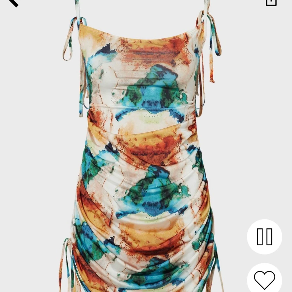 Klänning från Nelly - 91