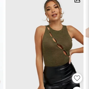 Body  - Body från Nelly aldrig använd pågrund av för liten för mig. 250kr🥰