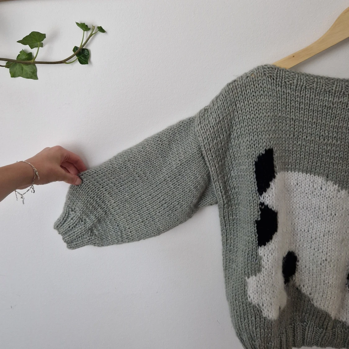 Vintage hemmastickad tröja med valp - 91