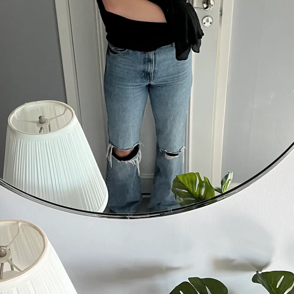 Zara jeans storlek 34. Jeans & Byxor.