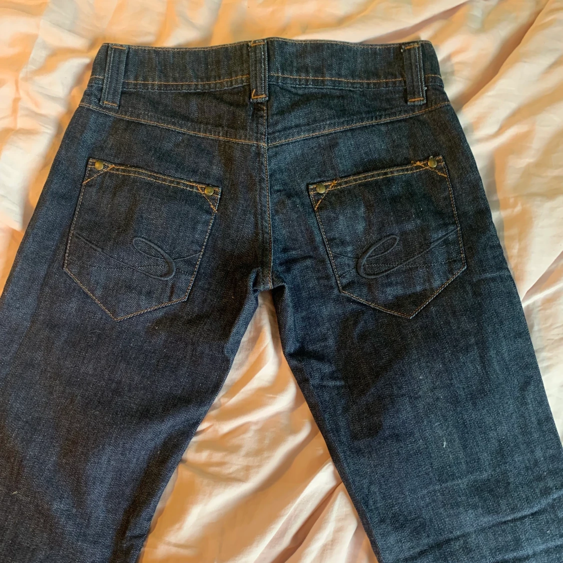 Flared jeans från Edc by Esprit! - 90