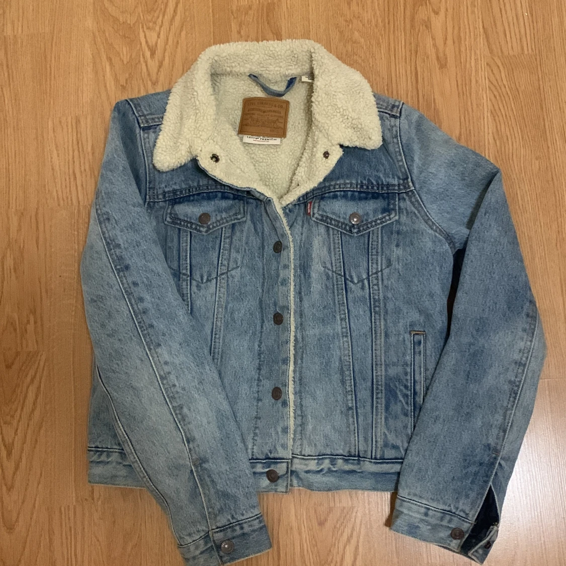 Levis jacka storlek S