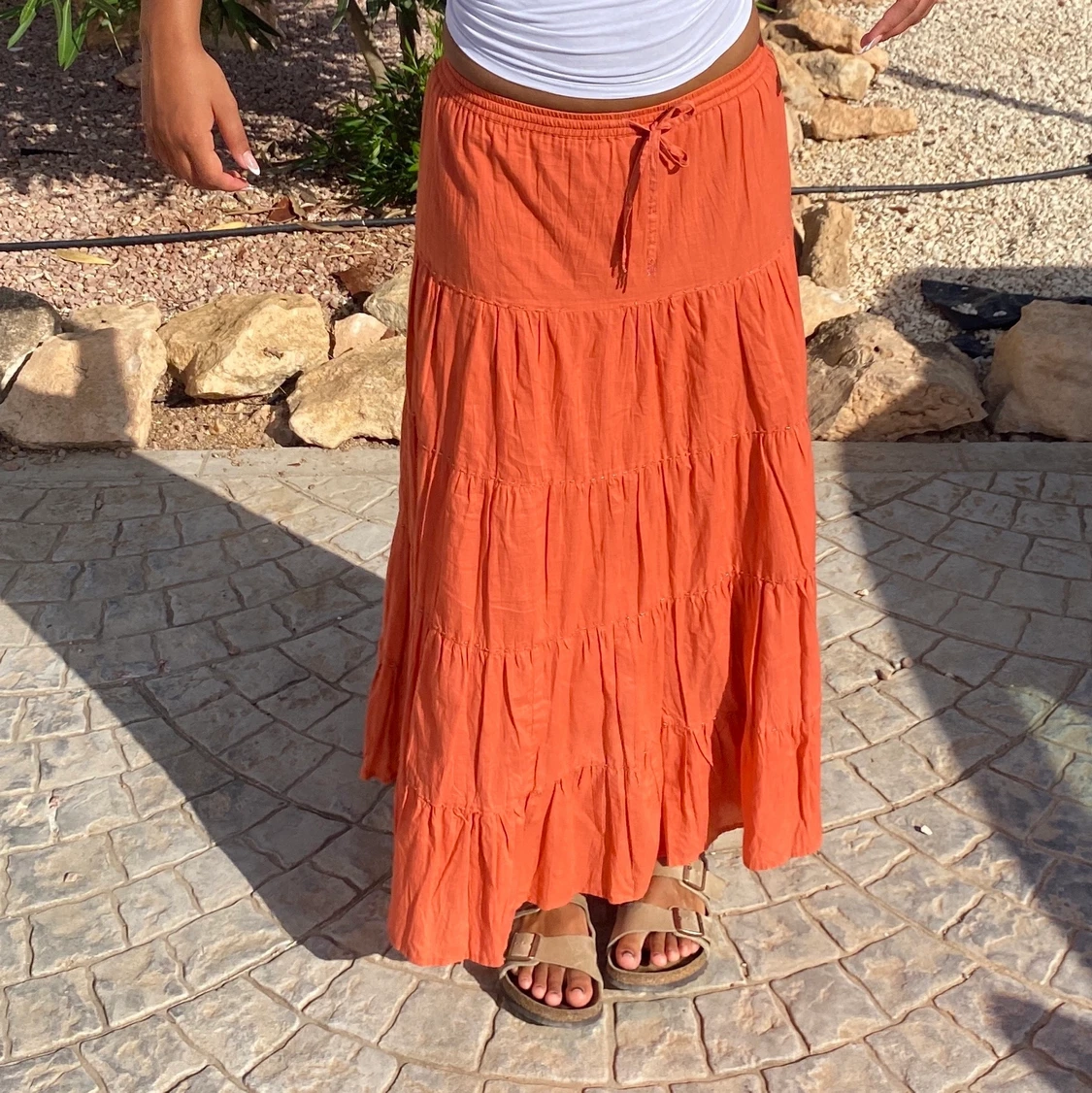 terrakottafärgad långkjol