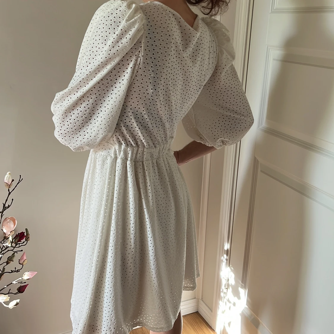 Vit studentklänning/sommarklänning - 90