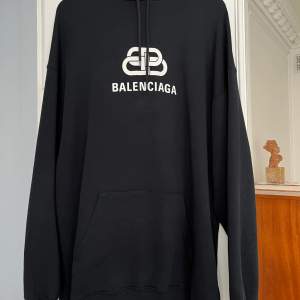 Balenciaga BB Oversized Hoodie  100% authentic Size Medium (L)  Gently used like brand new 