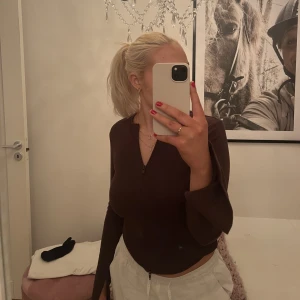 Tröja från Nelly - Använd endast 2 gånger.