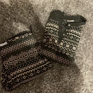 Pyjamas - Det är en pyjamas från hm storlek M och är i bra skick men säljer pga att jag inte använder det.