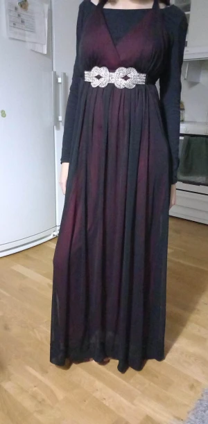 Kläning - Kläning som passar för frst o bal 200 kr Malmö