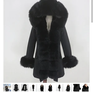 Fatima Parka  - Säljer min fina Fatima Parka jacka. Så fin och otroligt varm men använder den inte längre då jag köpt en ny. Använt fåtal gånger och ser ut som ny. Ordinarie pris 3999kr