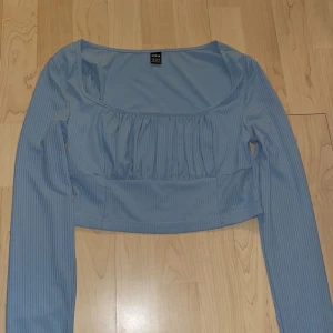 Shein tröja  - Shein tröja storlek S , färg blå 