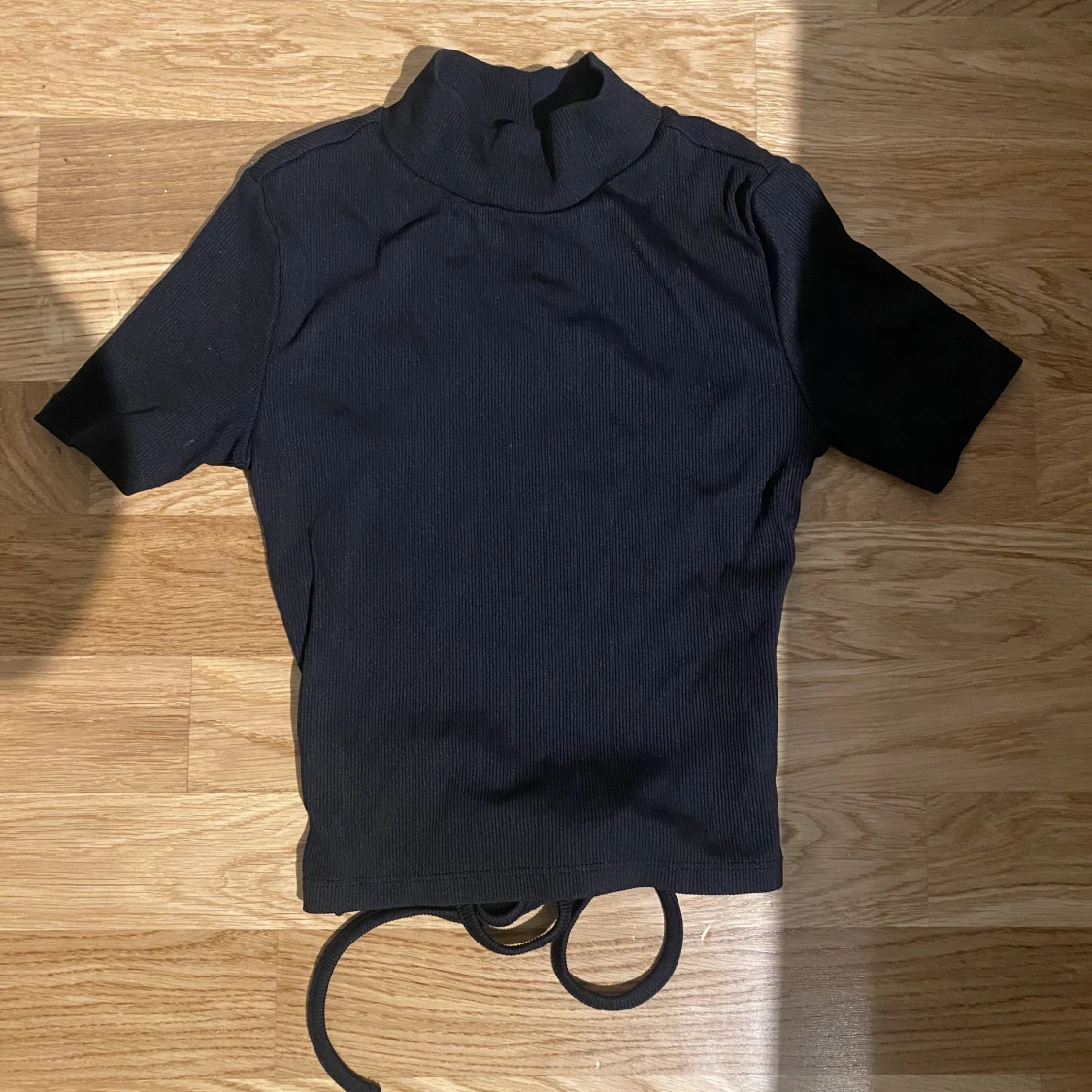 Tröja med öppen rygg - 90