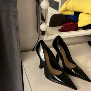 klackar - svarta klackar använda en gång