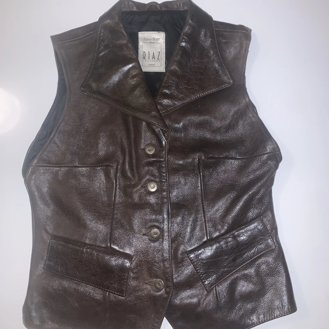 Riaz äkta skinn väst