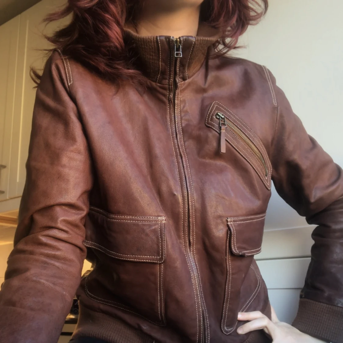 Brun läder jacka - 90