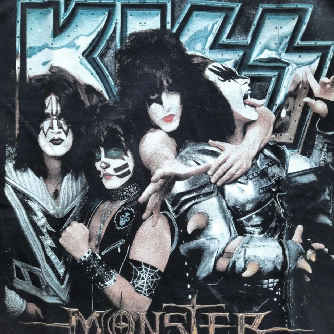 Kiss merch!!  - 90