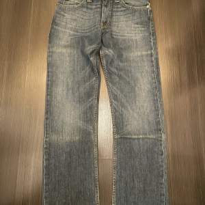 Helt nya Levis 506 jeans i storlek W30 L34