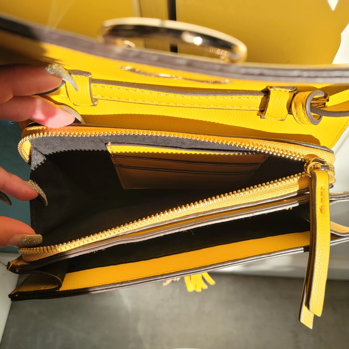 Oanvänd/Ny handväska från Mango 🌟 - 90