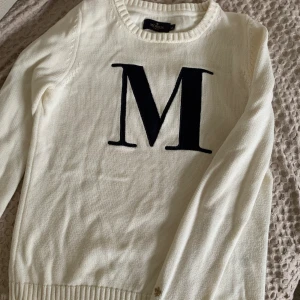 Morris Tröja - Säljer denna fina tröja från Morris då den är försliten för mig. Storlek xs 