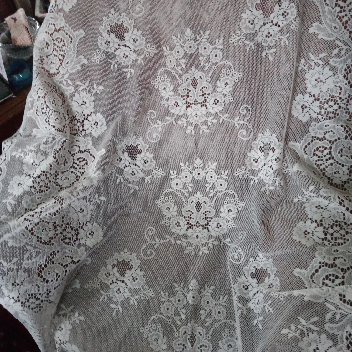 Gardinlängder mönstrade vita 205x130 cm .