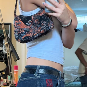 Cool väska - As ball väska som tyvärr inte kommer till användning längre pga att jag har för många.💔💔