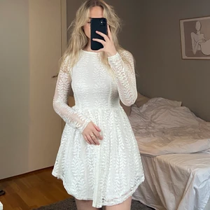 Klänning - Använd 1 gång, frakt tillkommer 