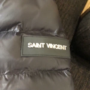 Polo club jacka - Fin polo club jacka i storlek L✌️köparen står för fraktkostnaden om leverans önskas 🚚 📦