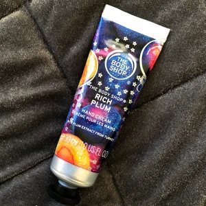 Handkräm  - Super fin oanvänd handkräm som jag inte tror finns kvar!💞