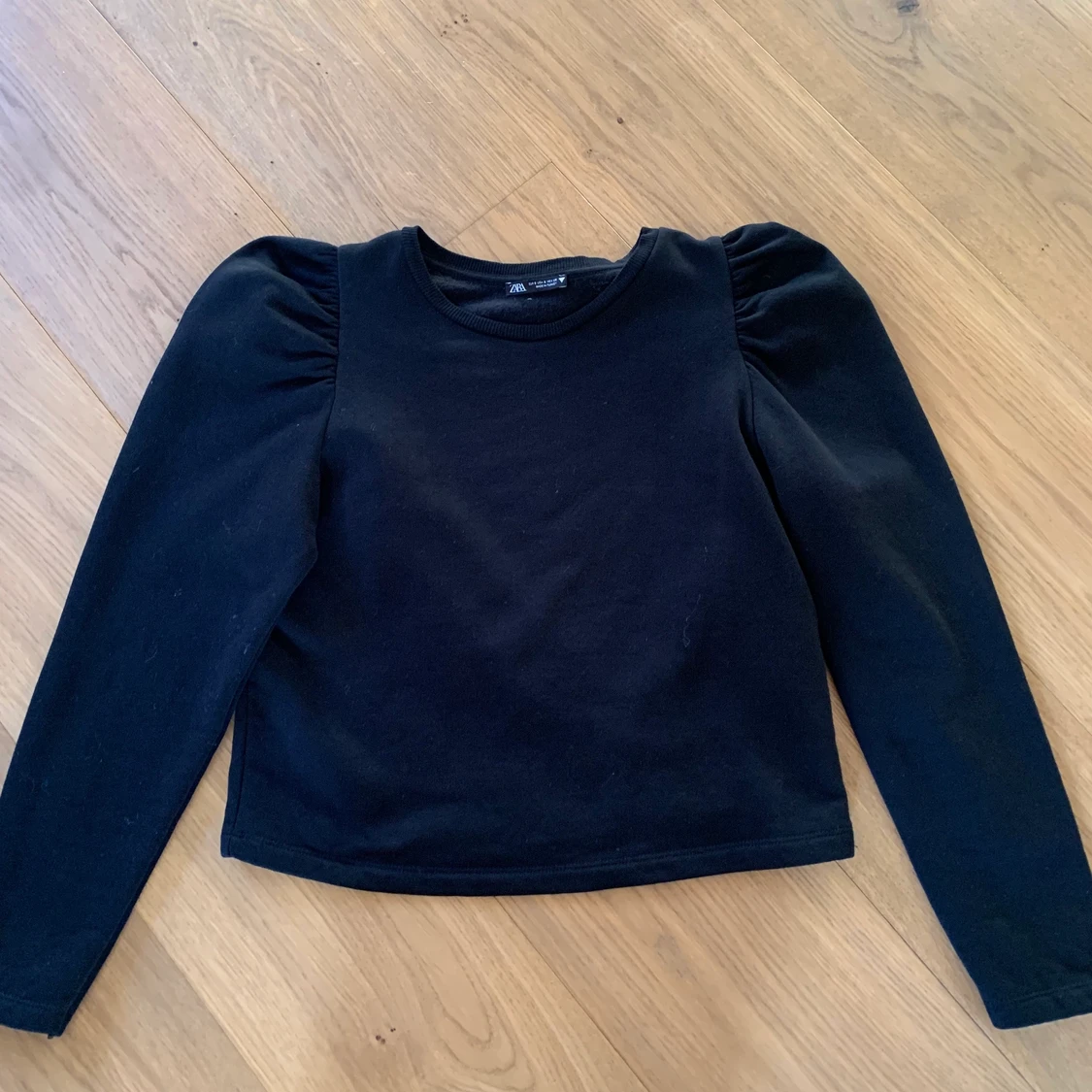 Svart tröja från Zara 