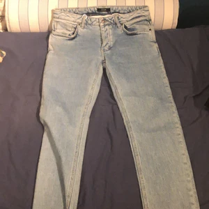 Jeans från Carlings - Köpta på carlings, knappt använda, passar storlek 31x32, skriv för mer info