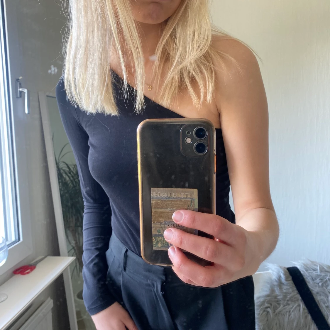 one-shoulder body - 90