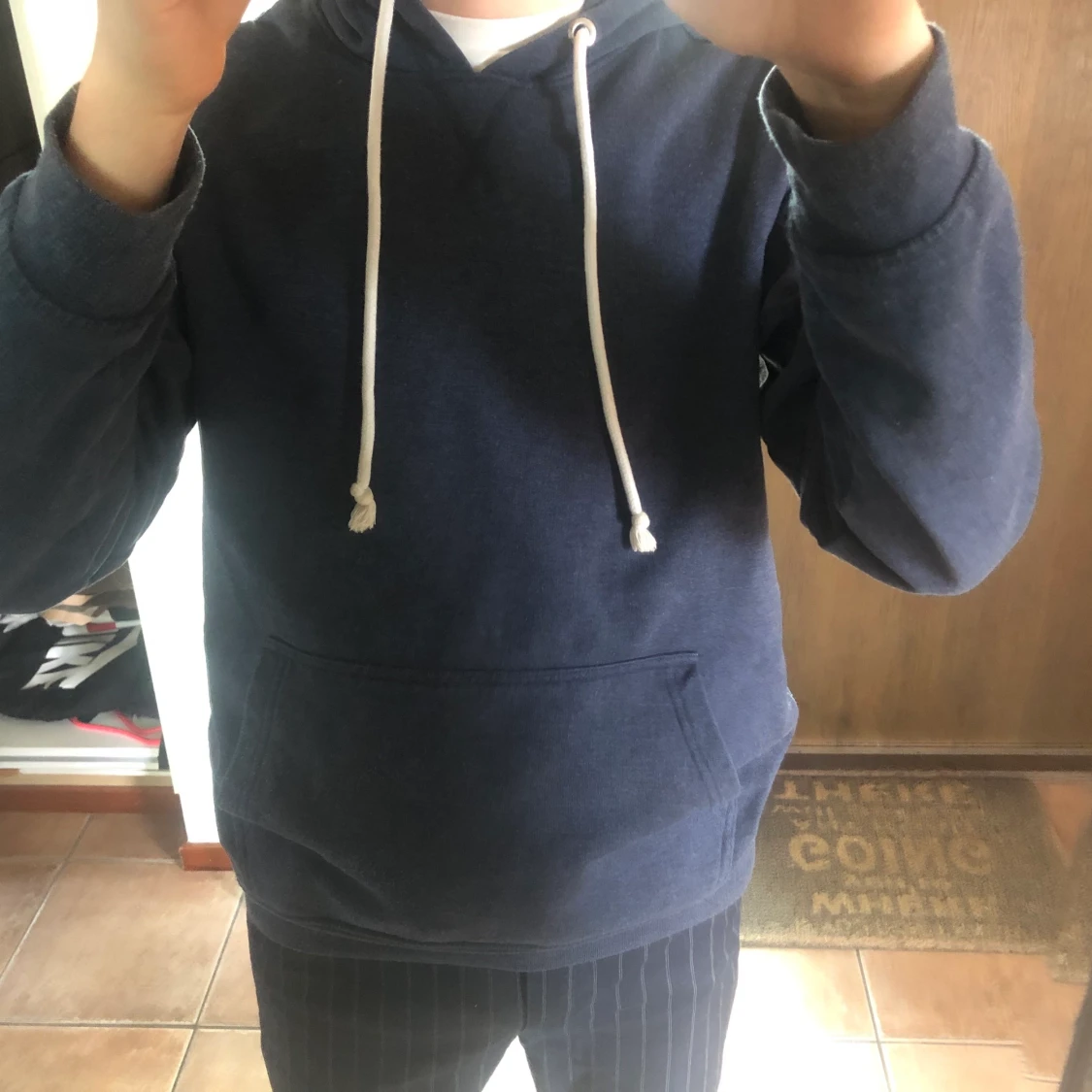 Blå hoodie - 91