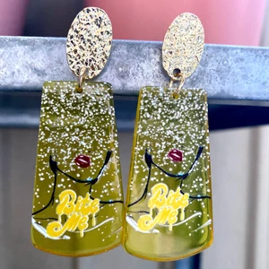 Faces örhängen ❤️ - Fri frakt ❤️