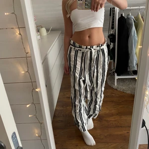 byxor - byxor liknande linnebyxor, köpare står för frakt!!