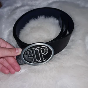 Philipplein bälte - Philipplein bälte. Helt ny. Skriv för mer info. 