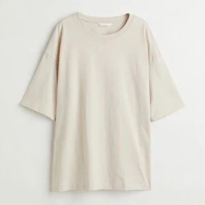 Beige tröja  - Frakt tillkommer 